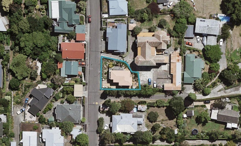 115A Chaucer Road North, Hospital Hill, Napier - Carousel 1