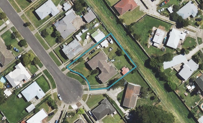 12 Hudson Street, Inner Kaiti, Gisborne - Carousel 1