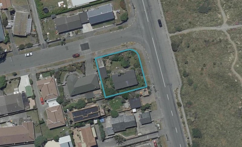 17 Marine Parade, North New Brighton, Christchurch - Carousel 1