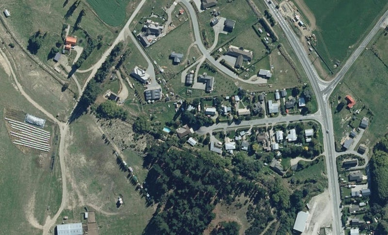 31 Reid Avenue, Luggate, Wānaka - Carousel 1
