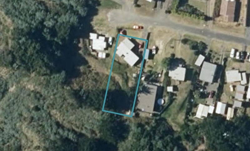 16 Barber Street, Foxton Beach, Foxton - Carousel 1