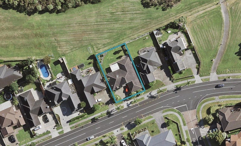 196 Charles Prevost Drive, The Gardens, Auckland - Carousel 1
