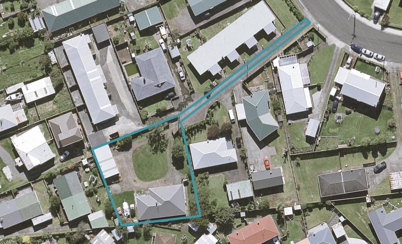 26B Simons Street, Moturoa, New Plymouth - Carousel 1