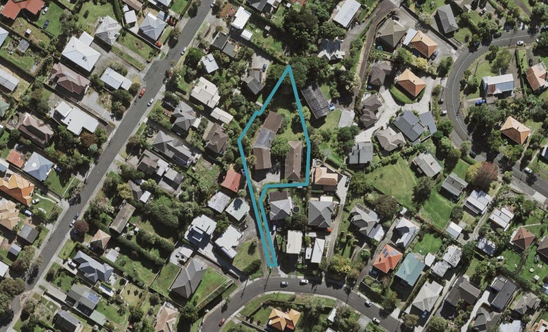 2/0 Ngatiawa Street, Onehunga, Auckland - Carousel 1