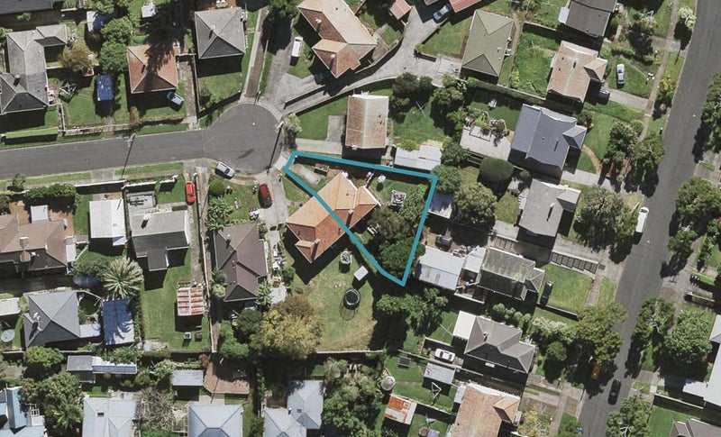 4 Smith Crescent, Onehunga, Auckland - Carousel 1