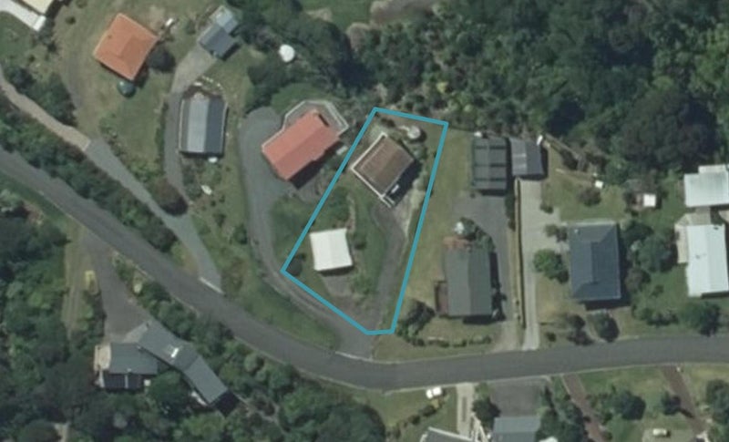 19 Kowhai Drive, Te Kouma, Coromandel - Carousel 1