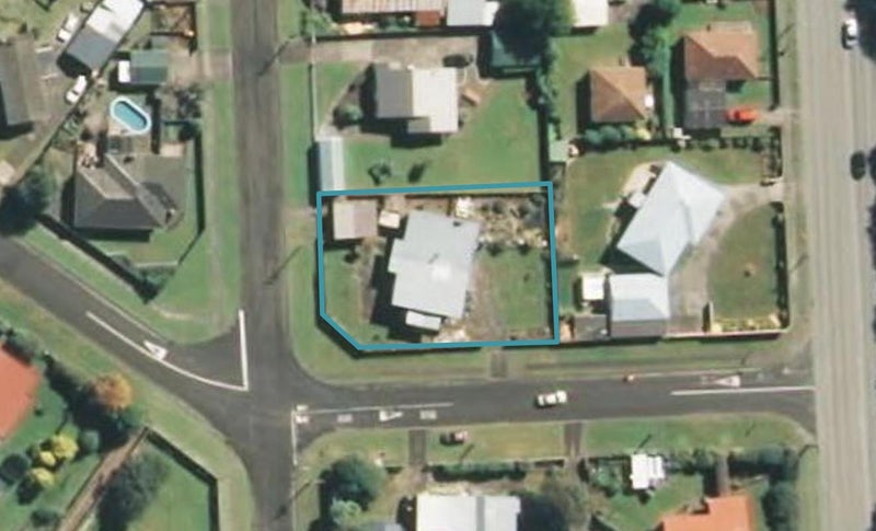 35 Grey Street, Normanby, Hawera - Carousel 1