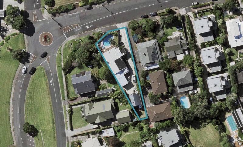 1 Bayswater Avenue, Bayswater, Auckland - Carousel 1