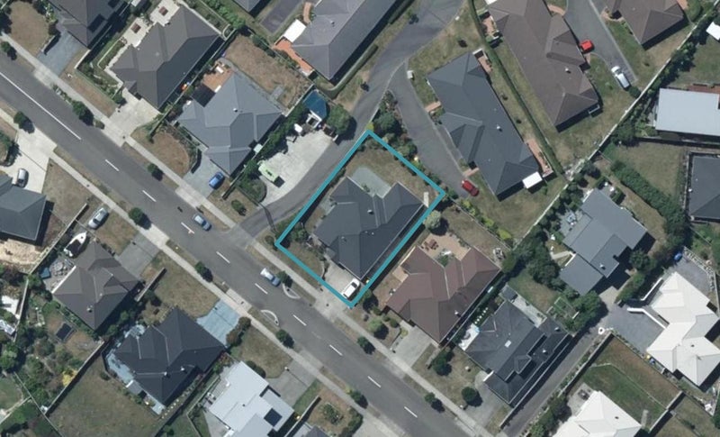 25 Te Puia Drive, Aotea, Porirua - Carousel 1