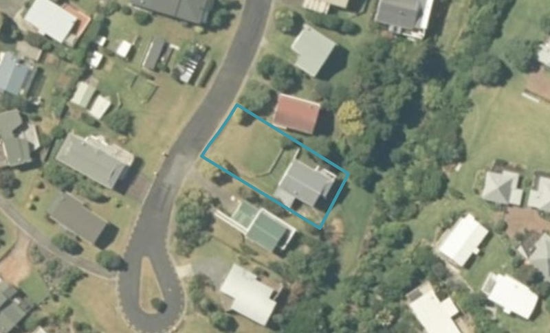 225 Russell Bruce Place, Onemana, Whangamatā - Carousel 1