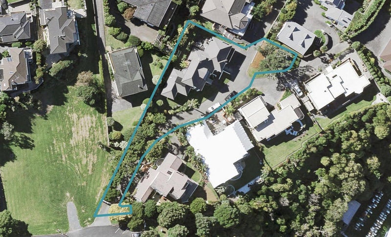 204 Sandspit Road, Shelly Park, Auckland - Carousel 1