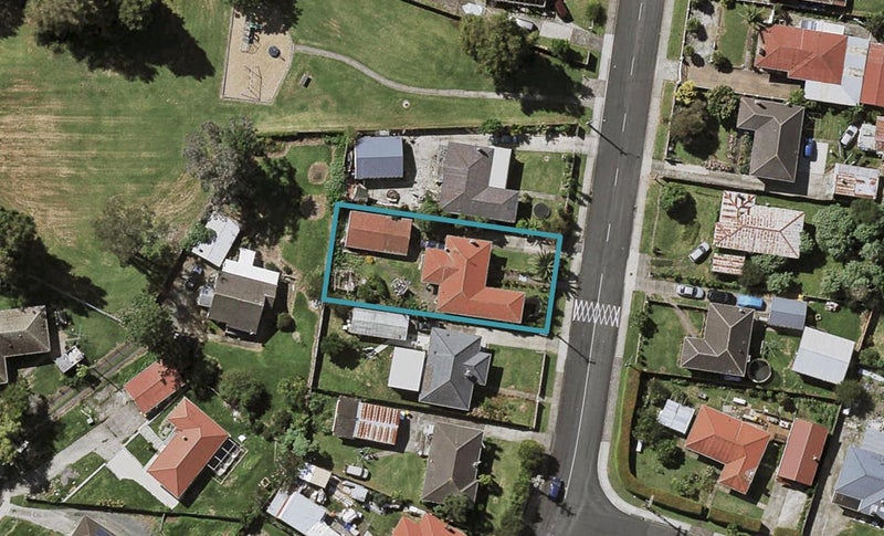 26 Hamill Road, Otara, Auckland - Carousel 1