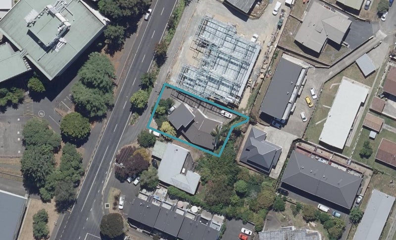 118 Hillcrest Road, Hillcrest, Hamilton - Carousel 1