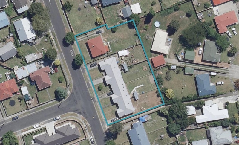 22A Blake Street, Enderley, Hamilton - Carousel 1