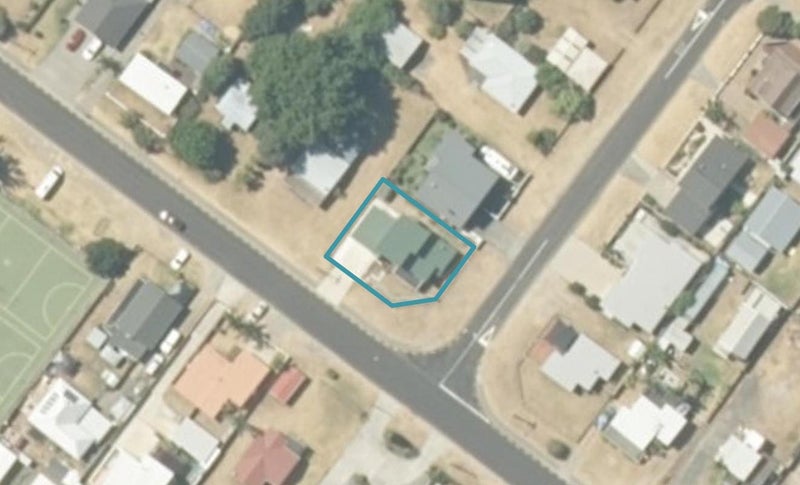 200 Aickin Road, Whangamatā - Carousel 1