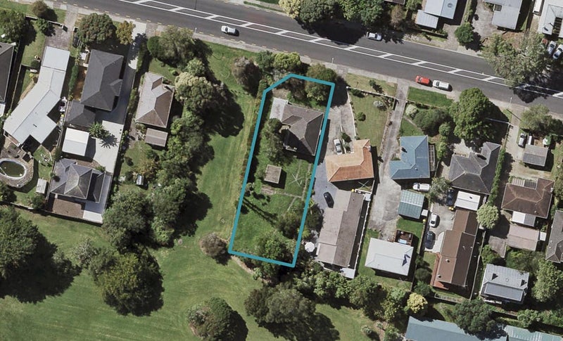 29 Reeves Road, Pakuranga, Auckland - Carousel 1