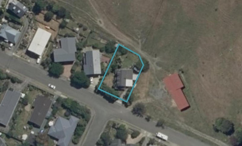 27 Werneth Street, Atawhai, Nelson - Carousel 1
