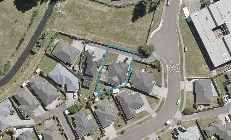 60 Leighton Avenue, Waiwhetu, Lower Hutt - Carousel 1