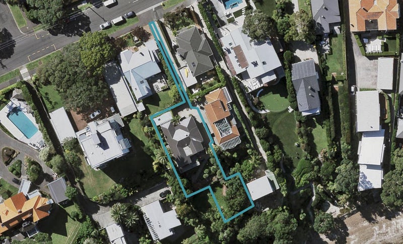 23A Stanley Point Road, Stanley Point, Auckland - Carousel 1