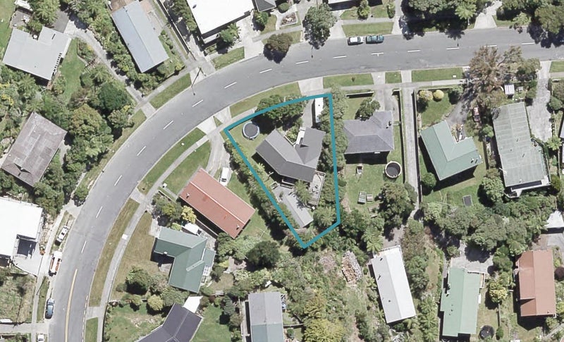 288 Dowse Drive, Maungaraki, Lower Hutt - Carousel 1