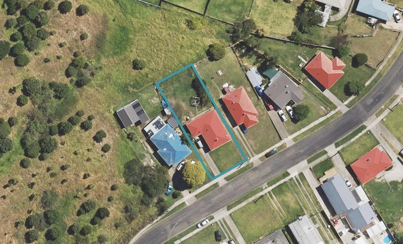 33 Oxford Street, Kaiti, Gisborne - Carousel 1