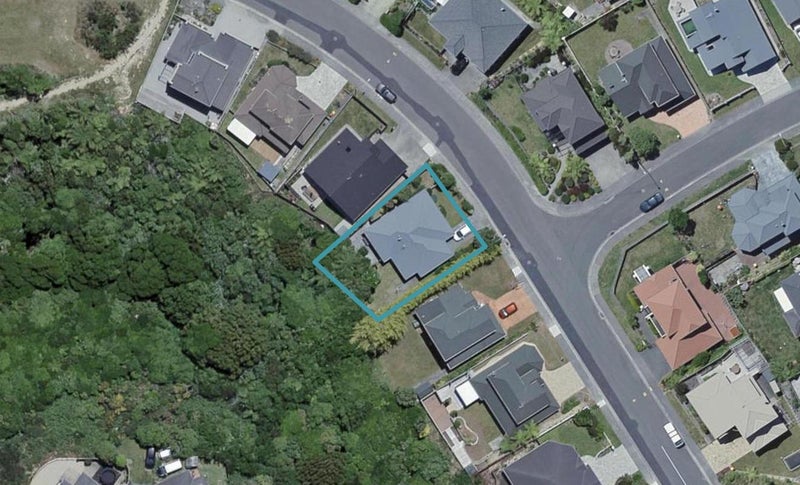 9 White Pine Avenue, Woodridge, Wellington - Carousel 1
