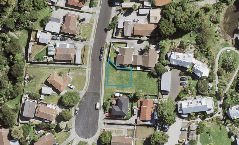 16A Edwin Freeman Place, Ranui, Auckland - Carousel 1