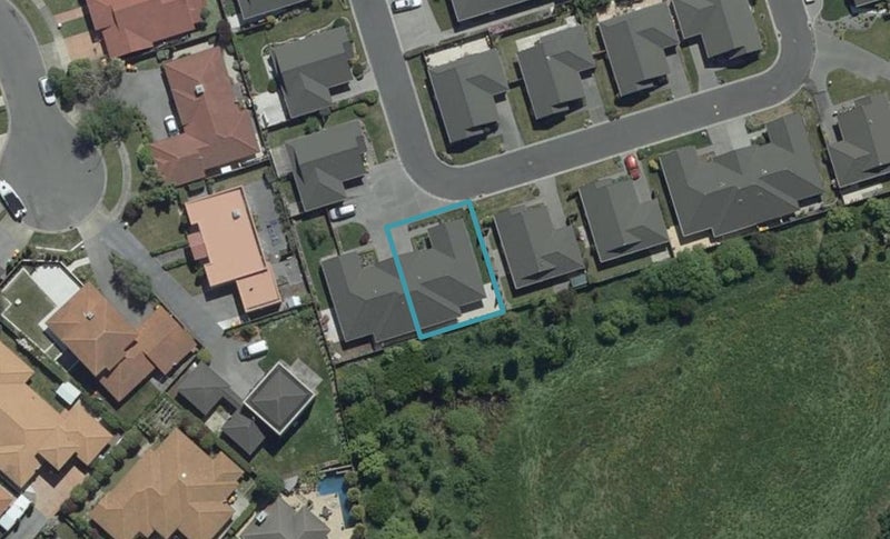 32 Northwood Villas, Northwood, Christchurch - Carousel 1
