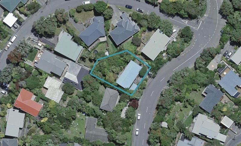 68 Mairangi Road, Wadestown, Wellington - Carousel 1