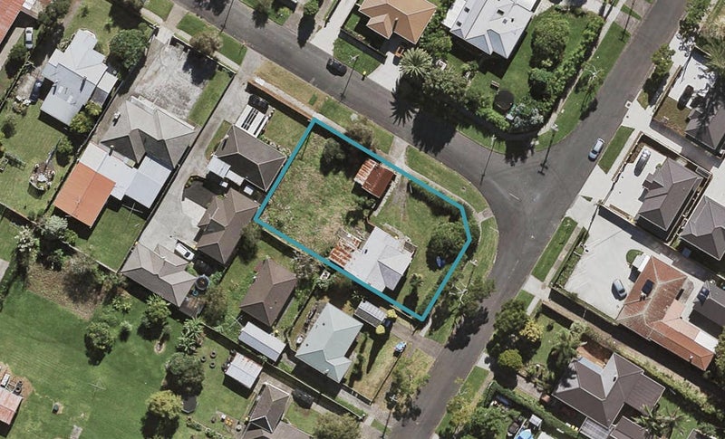 22 Viola Avenue, Māngere East, Auckland - Carousel 1