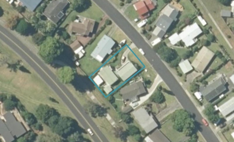114 Isabel Street, Whangamatā - Carousel 1