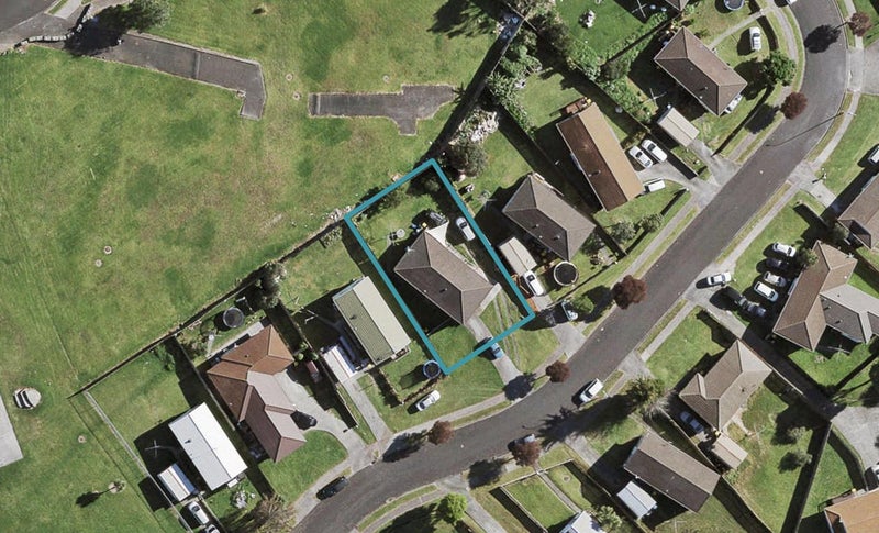 14 Felicia Place, Wiri, Auckland - Carousel 1