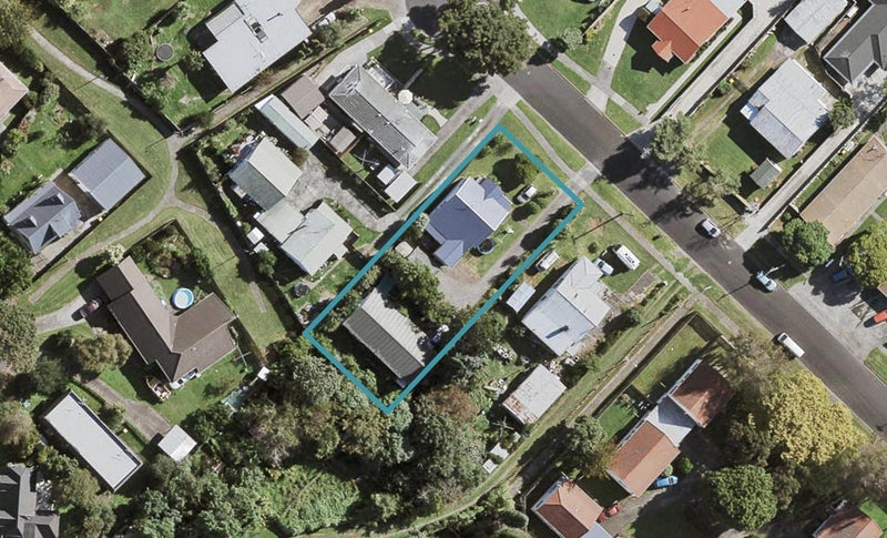 26B Waiari Road, Conifer Grove, Takanini - Carousel 1