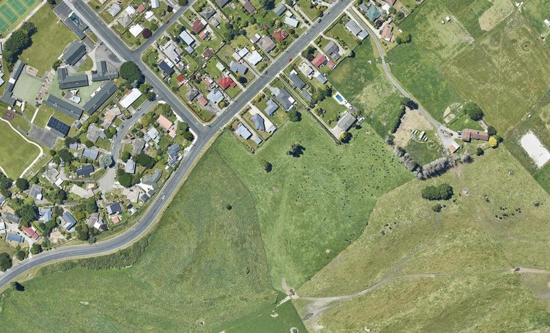 4 Towhai Crescent, Owhata, Rotorua - Carousel 1