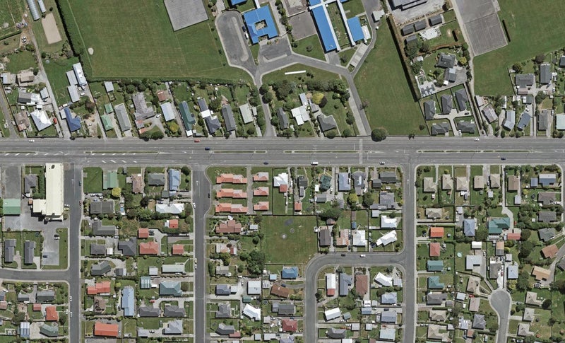 741 Tweed Street, Newfield, Invercargill - Carousel 1