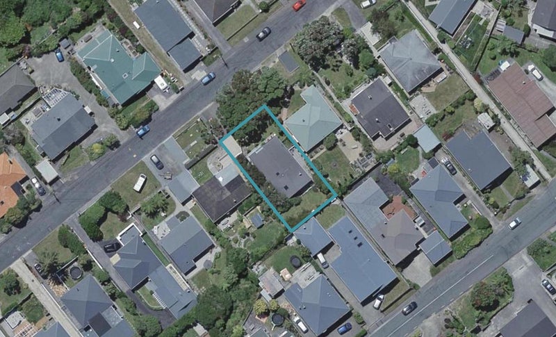 26 Raumati Terrace, Khandallah, Wellington - Carousel 1