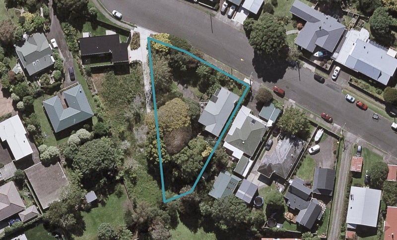 34A Waiwaka Terrace, Strandon, New Plymouth - Carousel 1