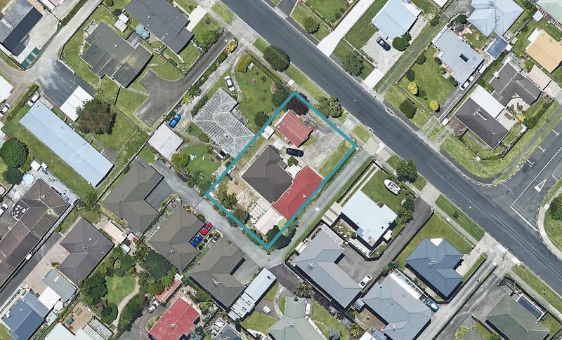 22 Pooles Road, Greerton, Tauranga - Carousel 1