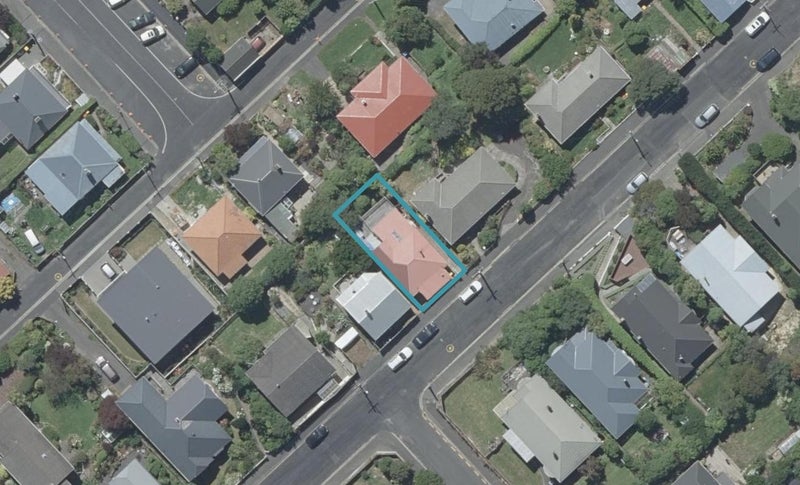 65 Evans Street, Opoho, Dunedin - Carousel 1