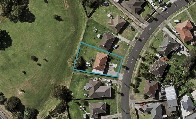 19 Sandbrook Avenue, Otara, Auckland - Carousel 1