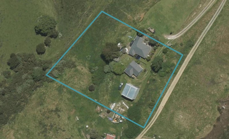 219 Takahiwai Road, Whangarei - Carousel 1