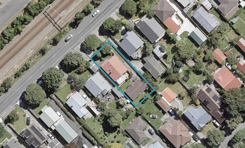 1/48 Cambridge Terrace, Waiwhetu, Lower Hutt - Carousel 1