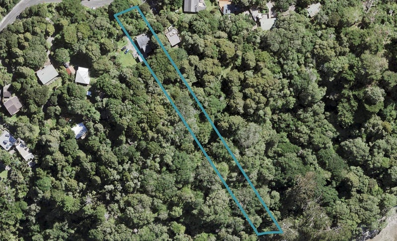 185 Victory Road, Laingholm, Auckland - Carousel 1