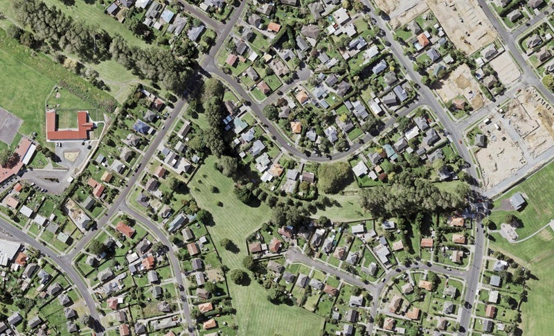 11B Sloane Street, Glen Innes, Auckland - Carousel 1