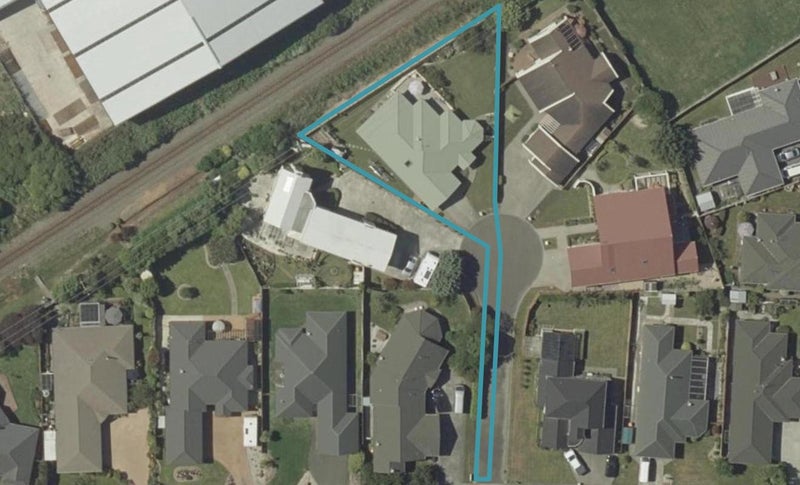 54 Royal Oak Drive, Kelvin Grove, Palmerston North - Carousel 1