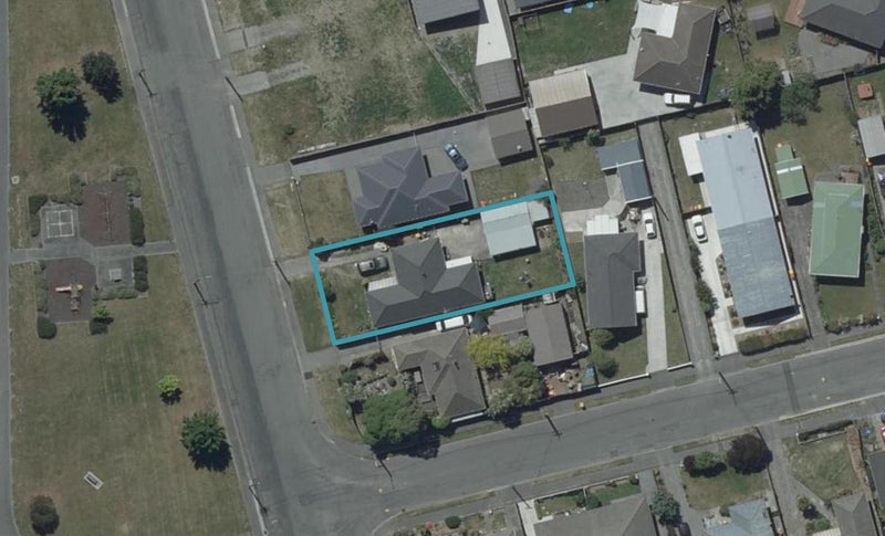 17 Cuffs Road, Wainoni, Christchurch - Carousel 1