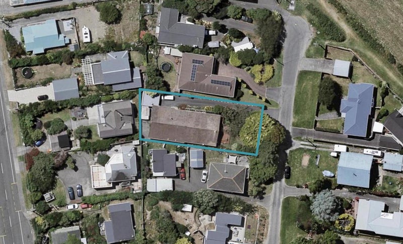135 Matatua Road, Raumati Beach, Paraparaumu - Carousel 1