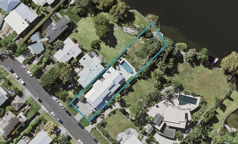 39 Lake View Road, Takapuna, Auckland - Carousel 1