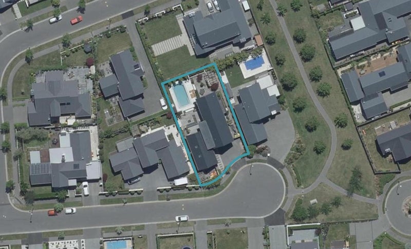 7 Lakebridge Place, Parklands, Christchurch - Carousel 1