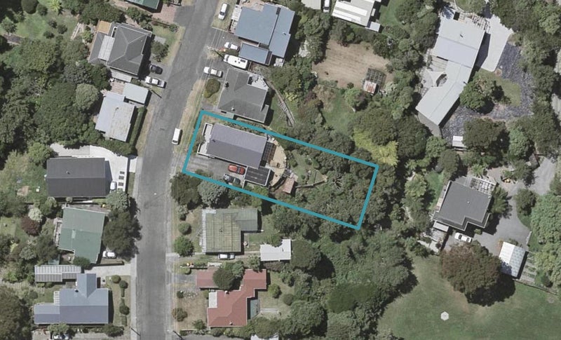 53 Dale Road, Raumati South, Paraparaumu - Carousel 1